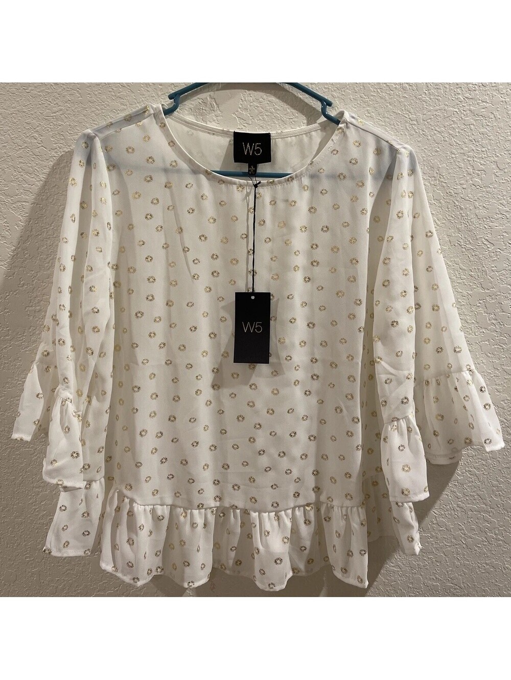 W5 Womens Small White Gold Flowy Bell Sleeved Blouse NWT! A2218